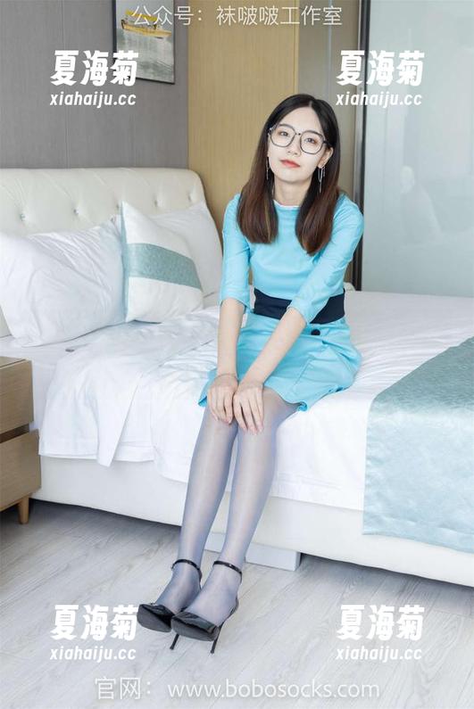 BoBoSocks袜啵啵-小甜豆 BoBoSocks袜啵啵 - 网络深处的小甜豆——她的白色短棉袜作品,值得一看!