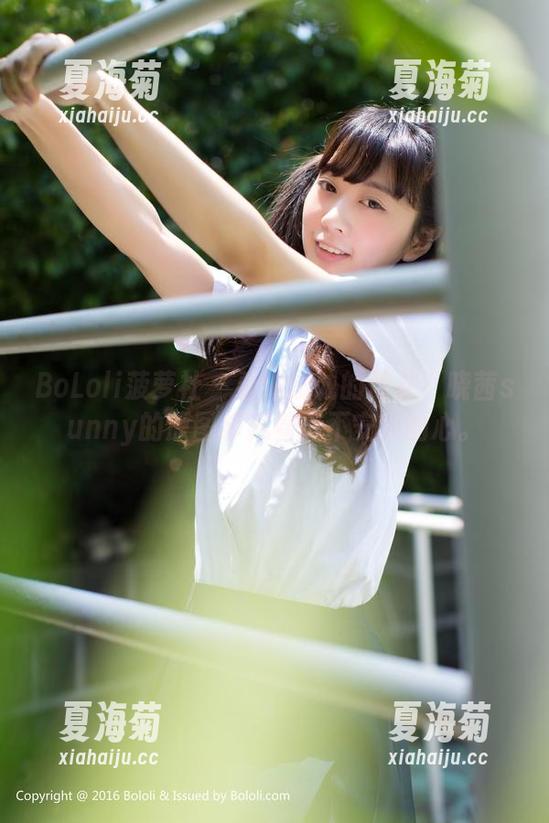 BoLoli菠萝社-晓茜sunny BoLoli菠萝社 - 看似虔诚的修女?晓茜sunny的原图却藏着点不安分的心。