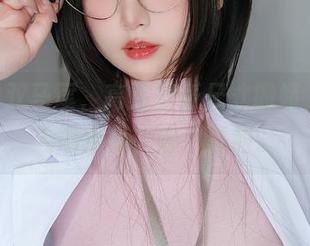K酱的双马尾，高清壁纸尺寸撒娇，真让人心痒痒，哦，真甜。