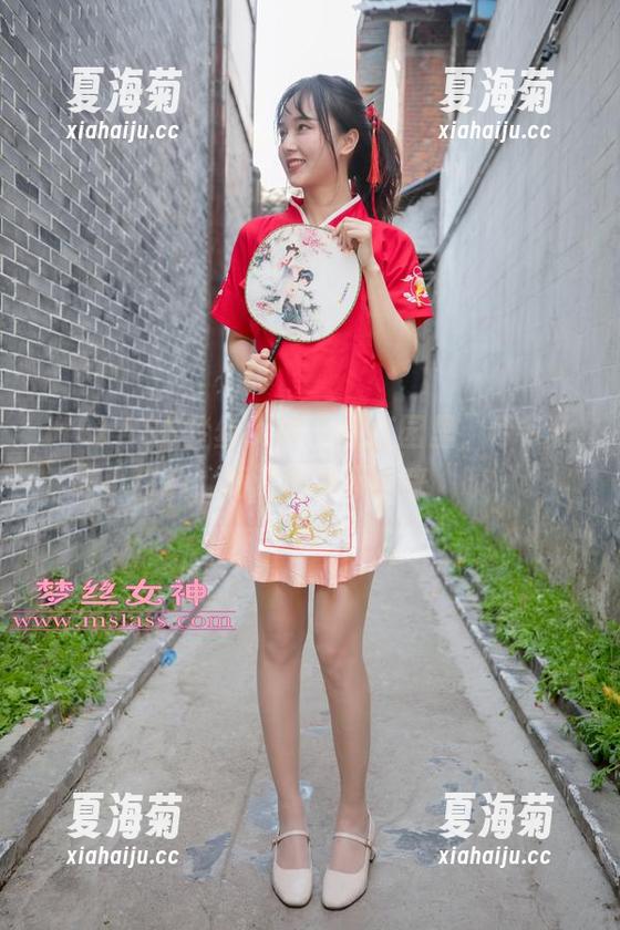 MSLASS梦丝女神 - 在庄园里，兮兮化身小甜心，高清图集等你来“咬”。