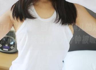 MyGirl美媛馆 – 图片中唐琪儿的泳姿，难怪水面都泛起涟漪，分分钟被吸引。