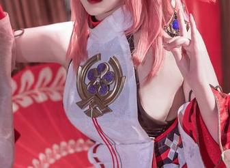 定制写真暖心上线，里雅斯特温泉夜与Natsuko夏夏子的轻松相遇。
