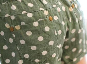 ROSI的女王写真，仿佛一秒就带我去了另一个时空