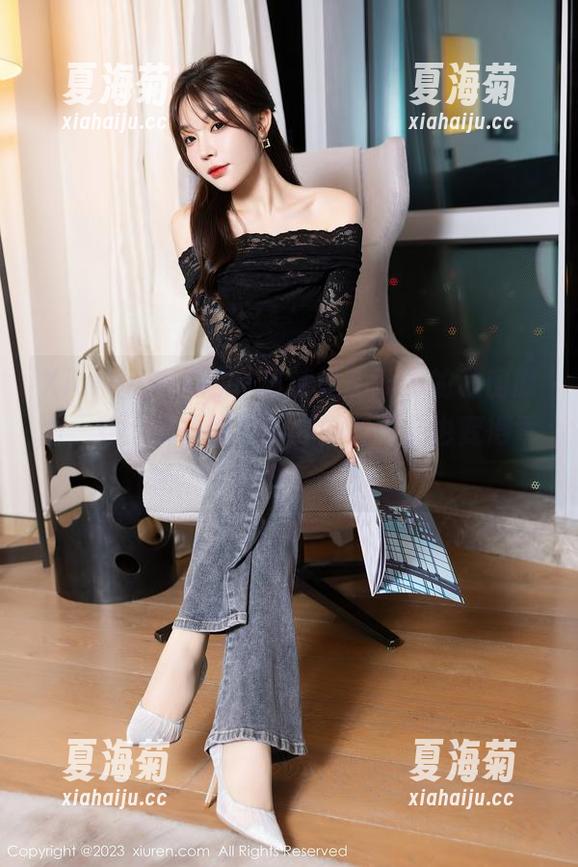 Xiuren秀人网-夏诗诗Sally Xiuren秀人网 - 夏诗诗Sally的私房原图,穿上女仆的衣服,她会不会也变得乖乖?