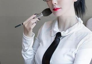 Xiuren秀人网 – 下载奈汐酱nice的全套女王，开启你的魅力时刻吧！