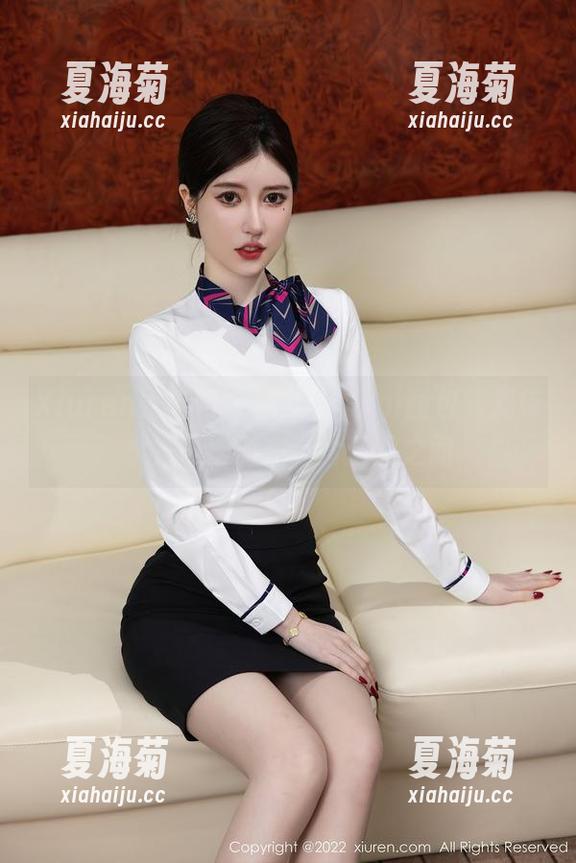 Xiuren秀人网-糯美子Mini Xiuren秀人网 - 糯美子Mini图包,死库水——漫游在这片清澈之间