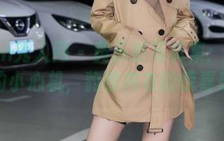 Xiuren秀人网 – 黄乐然写真集：黑丝穿搭的小心机，豹纹内衣的惊喜感。