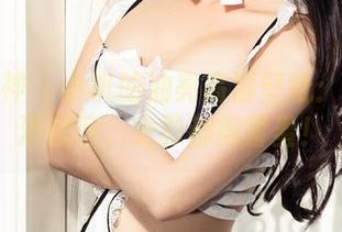 克拉女神 – 小帆的油亮高清壁纸：这身光滑程度，光影都得害羞！