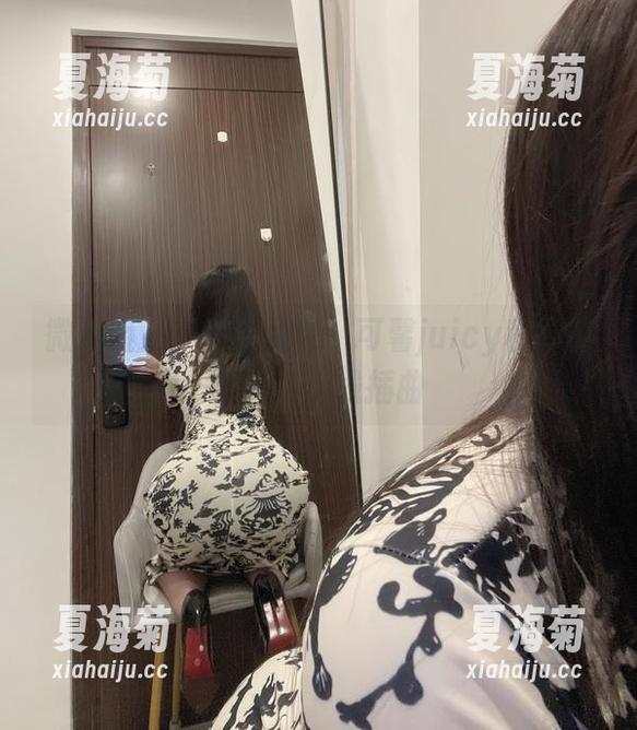 可馨juicy 微密圈 - 下午茶时光:可馨juicy和椰树椰汁的在线插曲