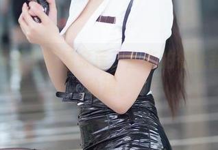 坏露露香宝的潘金莲，全套拍得让我走不动道。