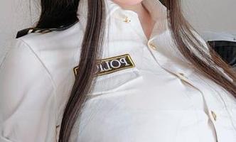 一场动漫风的写真游戏：女主K的催眠傲娇前辈