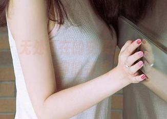 尤果网 – 无处不在的安柔：泳衣写真放大你的视线