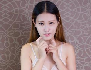 尤物馆 – 双人写真合集：FoxYini孟狐狸的人气源自这对儿？