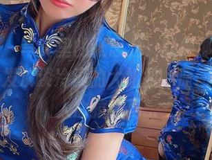 微密圈 – 写真里的张思允，就像那种在愉悦中散发淡淡冷漠的大姐姐，原图也是让人心猿意马…