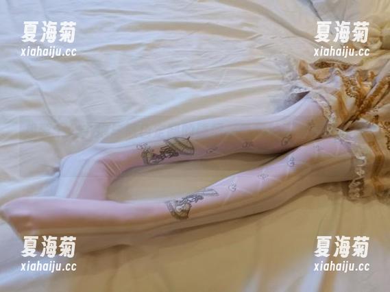 想要个公主抱与黑色定制的碰撞，竟有种不言而喻的趣味