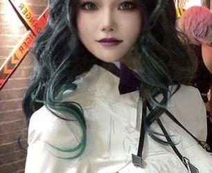 戚顾儿带来的水手服套图更新，感觉像是海浪轻轻拍打！