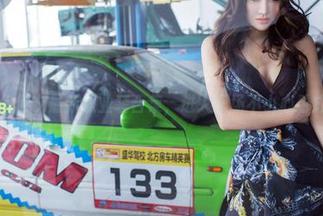 推女郎 – 何何夕最新职业装合集，进入职场不小心看成走秀场？
