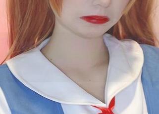 观看无筝ryou——她的短裙是风儿在轻声细语吗？