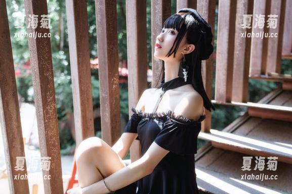 木绵绵OwO 木绵绵OwO的高清图包,魔女旗袍让我产生了“此生只为此刻”的幻觉