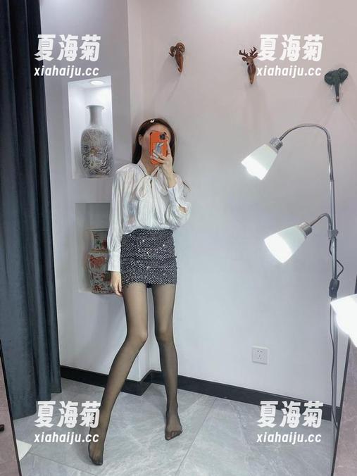 微密圈 - 白色杨大乐乐很靠谱，写真与图包的随性邂逅