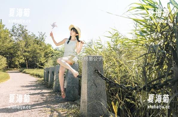桃墨公子的裸足图集，有多少人在偷偷回头？
