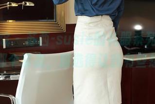 模范学院 – 苏西-susie的礼服系列，图片中的那个姿态，精选得让我有些想哭。