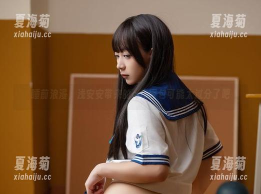 睡前浪漫，浅安安带来的cos图包可能太过分了吧