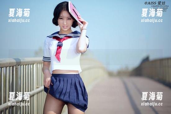 爱丝-何冉 爱丝 - 又一波震撼,何冉最新图库,女王气质让人都想跪下!