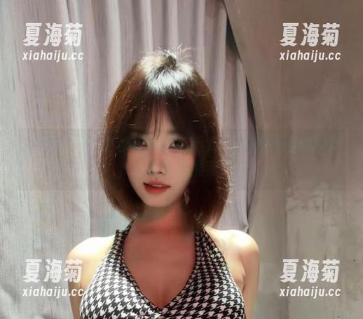 琳铛铛 微密圈 - 一件泳衣的诗与远方——琳铛铛的写真集资源推荐