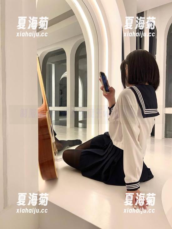 眼酱大魔王w 制服指南:眼酱大魔王w的私拍态度