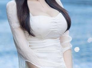 秀人网 – 完整的凌希儿全套丝袜写真，是否已经点燃了你的小心心？小声告诉你，可能会有意外哦！
