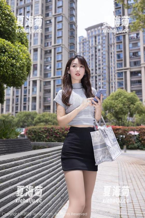 秀人网-娜露selena 秀人网 - 美图正在偷偷和娜露selena的女友聊天呢,叽叽喳喳!