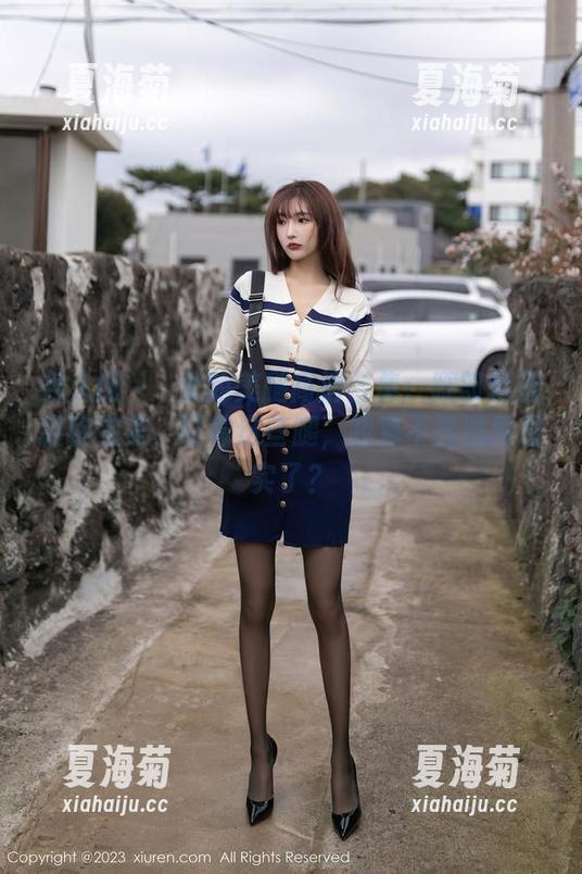秀人网-媃柔 秀人网 - 媃柔的美腿高清合集:腿部轮廓堪称完美,盯着这些腿,我算不算脱离现实了?