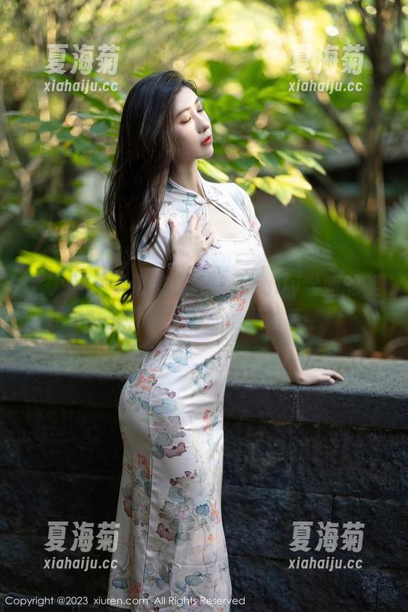 秀人网 - 壁纸里藏着星星baby学姐的美图，每一眼都是小确幸
