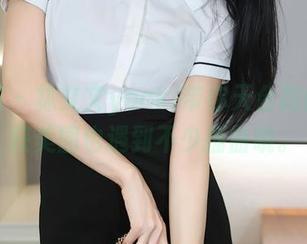 秀人网 – 林文文yooki带你天台跑腿，收获美图也遇到不少插曲哦。