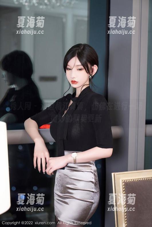 秀人网 - 海边和江真真，仿佛在进行一场微妙的默契更新
