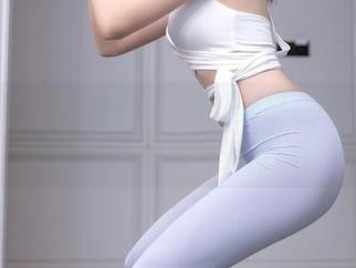 秀人网 – 艺轩带来的泳池美图在线，轻轻松松就能挑起一丝涟漪。