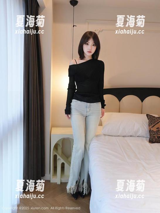 秀人网 - 黄婧GIGI又来了！最新JK图集，背后藏着的那点小古怪？