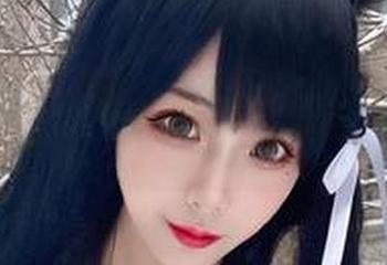 突然想起：章鱼小童谣全集，女孩的原图好像有一阵旋风