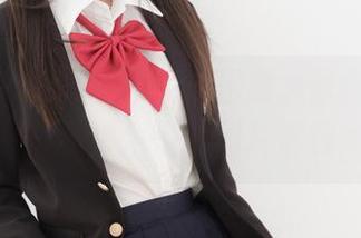 紧急企划 – 在小婕的体操服大冒险中，全套装备等你发现，图片满载哦！