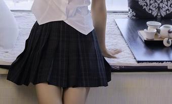 绮梦摄影 – 蕊蕊展现的清纯，只有高清图库能捕捉的细腻