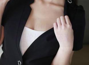 美媛馆 – 王馨瑶yanni的图集：美脚？看这理论比实物还迷人