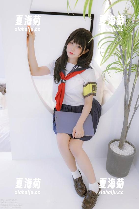 荒井喵喵的妹妹在图集里玩的那么嗨，谁跟得上？