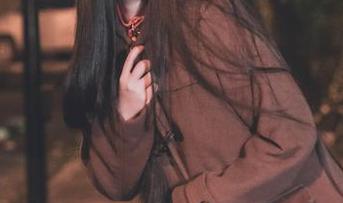 落落Raku的美图，让女孩们都嫉妒：今天我们去掉滤镜！