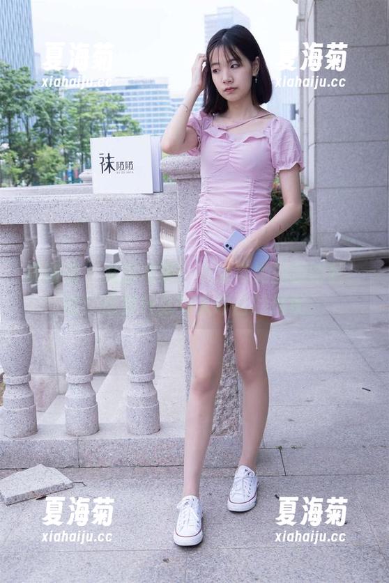 袜啵啵 - 私拍奇谈：小淳与她的咖啡丝，喵！这是什么令人咋舌的搭配！
