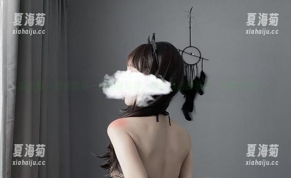 超辣的林一 微密圈 - 超辣的林一的精选写真,秘密满满的眼神,你抓得到吗?