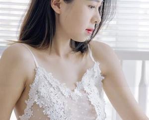 轰趴猫 – 曲曲的私拍资源，海边的风景可不止于浪啊！