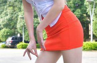 魔镜街拍 – 下载凯恩的图包，内心的灯泡亮得我都快变成了流行明星！