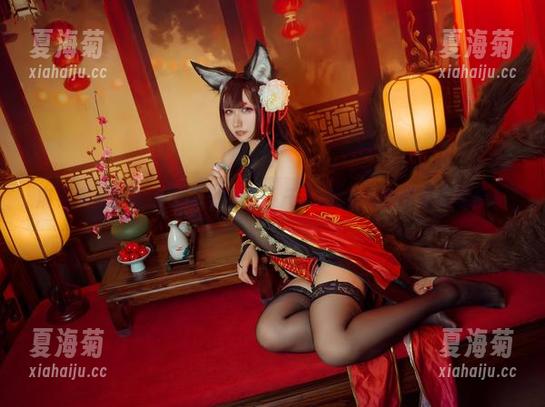 麻花麻花酱的女仆系列图包，千万别把她的围裙弄脏哦！